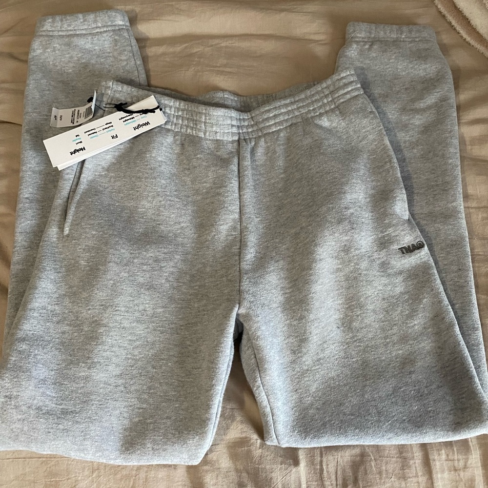 SOLD on curtsy Aritzia tna perfect sweatpants